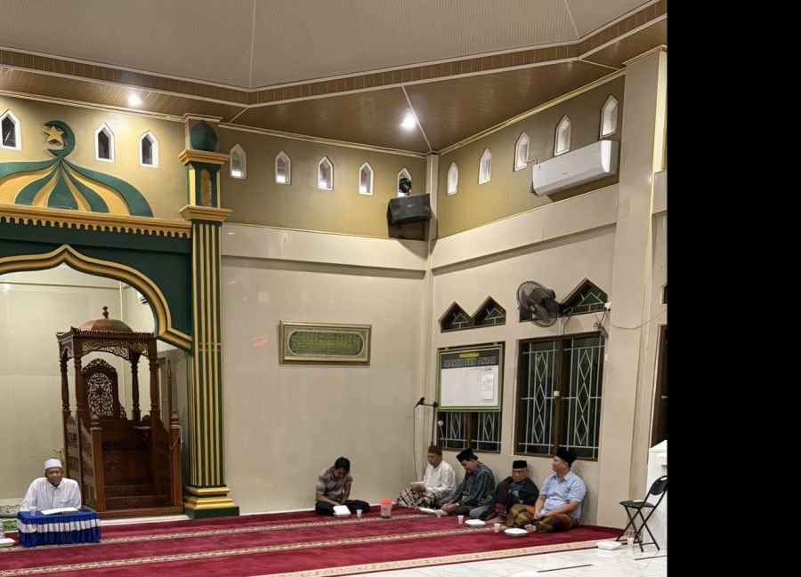 Membangun Optimisme Dakwah dan Semangat Ibadah, Masjid Nur Asiah Gelar Pengajian Subuh Berjamaah