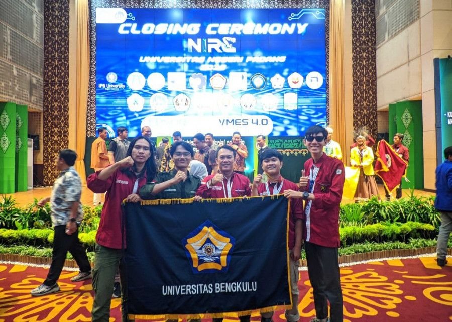 Tim Robotik Universitas Bengkulu Raih Juara I di Kontes Robotik Nasional 2025